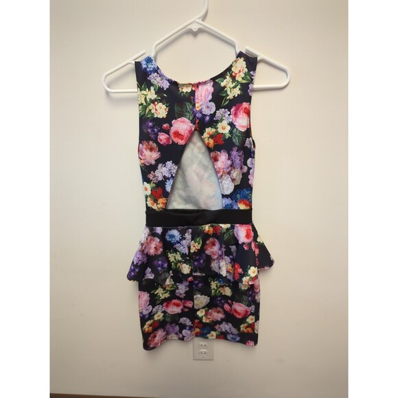 Charlotte Russe Size XS Black & Multicolor Floral Pattern Peplum Mini Dress - Picture 2 of 3